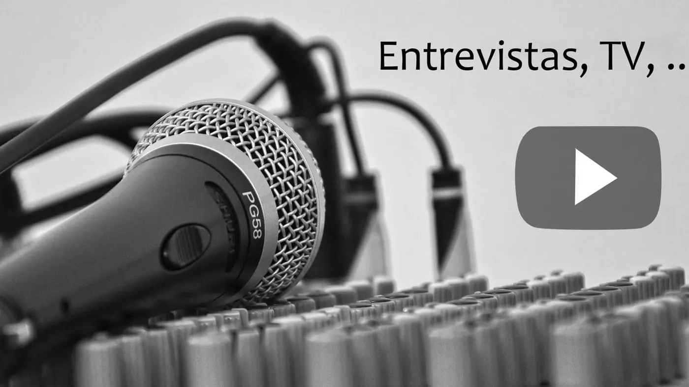 Entrevistas, TV, etc.: vídeos de entrevistas, conferencias y apariciones en televisión y radio